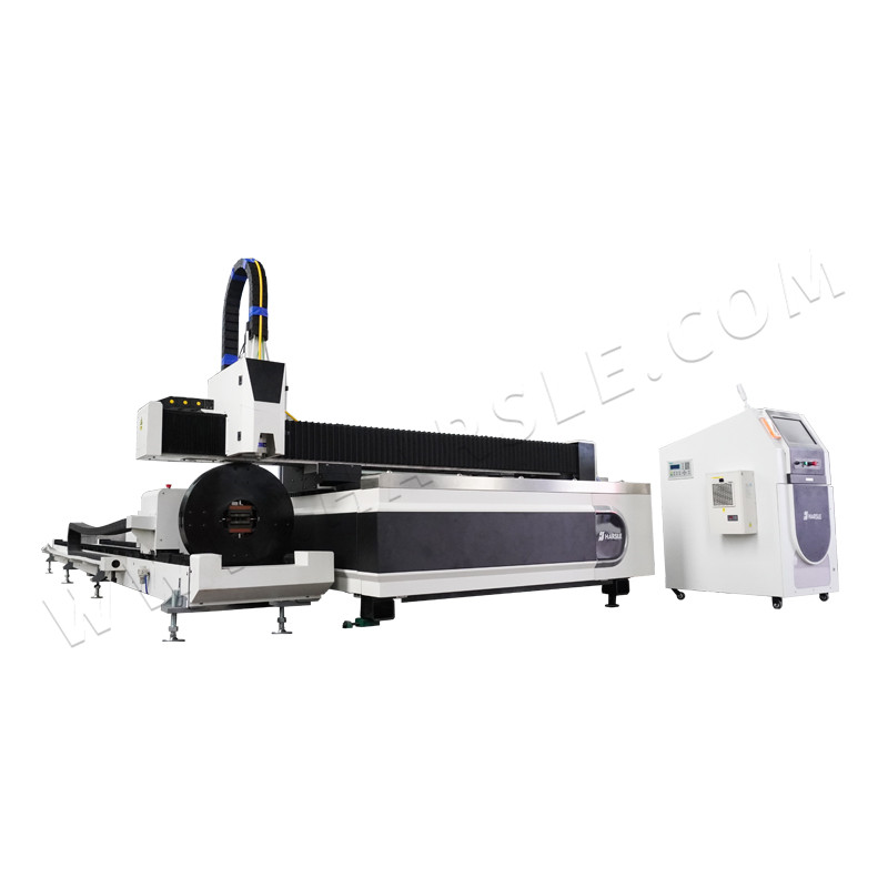 HST-1500W-3015 آلة قطع ليزر الألياف CNC مع مرفق الأنبوب