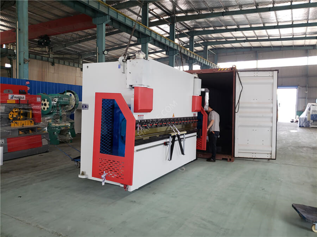 الفرامل الصحافة CNC مع DA58T